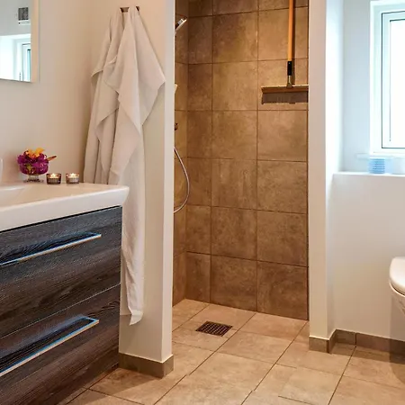 Semesterbostad Beautiful Home In Haderslev With Sauna *