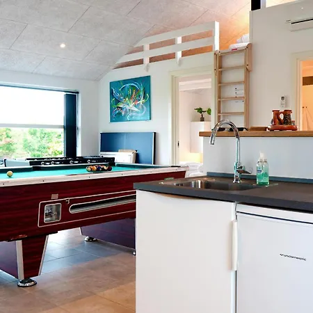 Beautiful Home In Haderslev With Sauna Semesterbostad