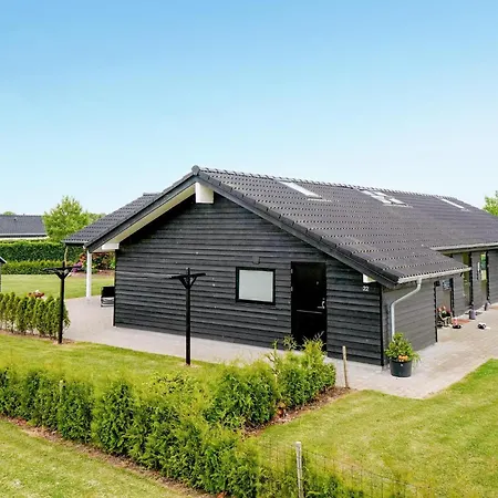 Beautiful Home In Haderslev With Sauna Semesterbostad *