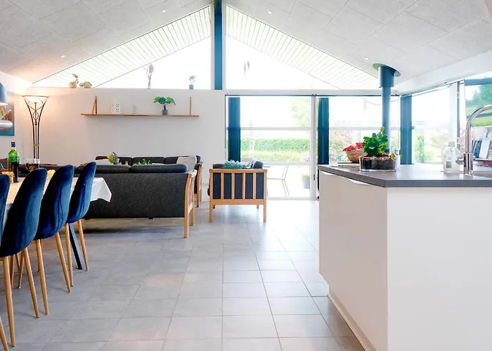 Ferienhaus Gorgeous In With Wifi